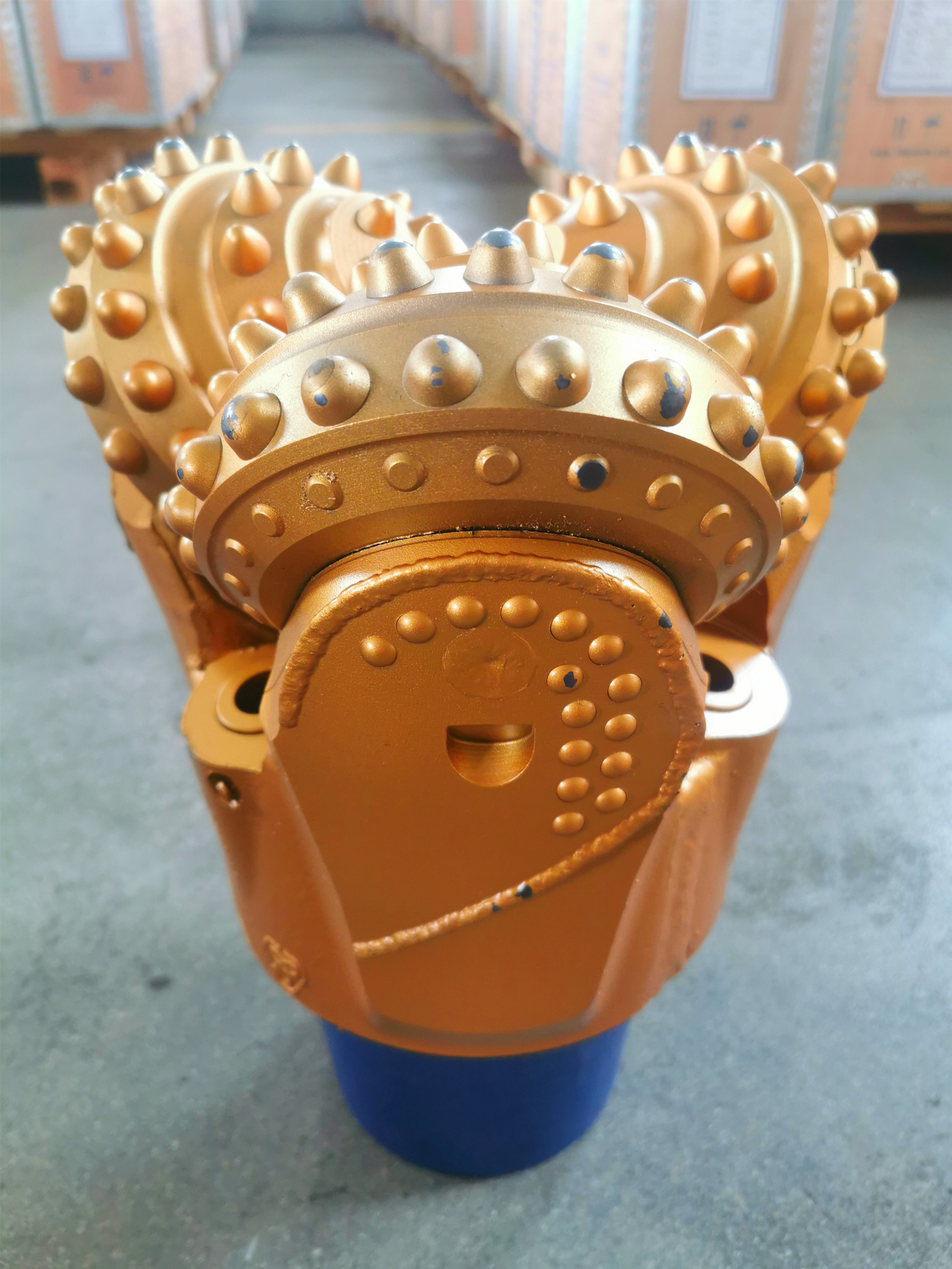 IADC635 9 7/8 Rock bit