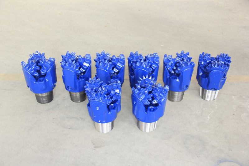 mill tooth tricone drilling bits